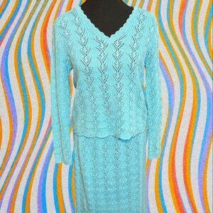VTG Laura turquoise knit long sleeve top & skirt two piece set
